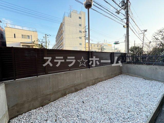 吹田ロイヤルマンションの庭|たまにはお庭で休日を過ごしてみるのもよいかもしれません