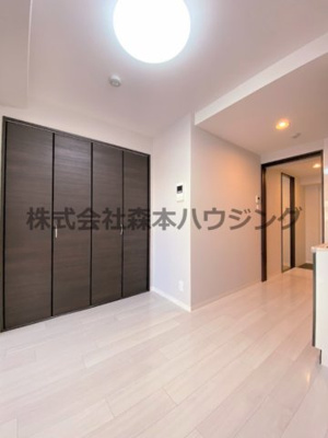 【居間・リビング】 | 　サンフレンドソラーナ | こちらの居間で趣味の時間をお楽しみください