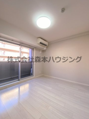 【寝室】 | 　サンフレンドソラーナ | 落ち着いて過ごせるお部屋なので、寝室にいかがでしょうか