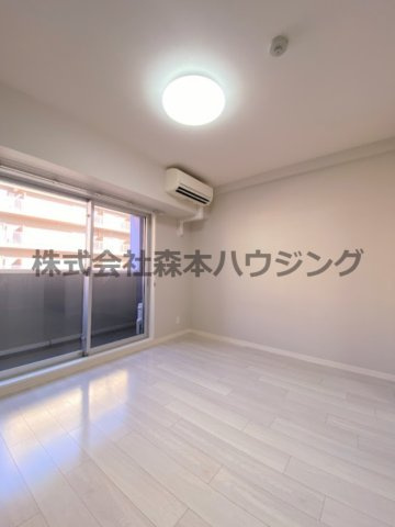 【寝室】 | 　サンフレンドソラーナ | 落ち着いて過ごせるお部屋なので、寝室にいかがでしょうか