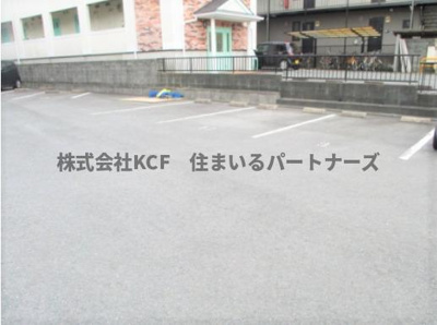 【駐車場】 | カトルセ | 駐車場に車を止められます