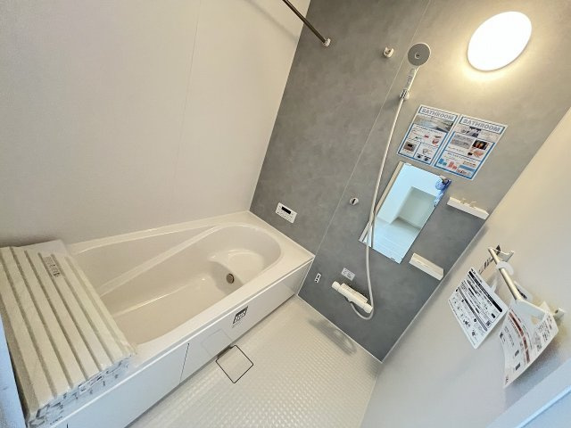 【浴室】 | 福岡市南区和田2丁目1期　1号棟（全2棟）【仲介手数料無料・0円】 | 現地写真。浴室です。