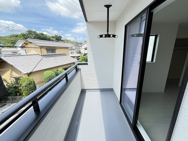 【バルコニー】 | 福岡市南区和田2丁目1期　1号棟（全2棟）【仲介手数料無料・0円】 | 現地写真。