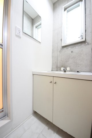 ヒルサイドイン国分寺の洗面所