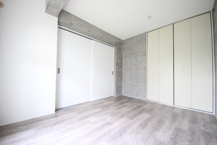 ヒルサイドイン国分寺の洋室|6帖