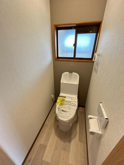 【トイレ】 | 仲介手数料無料！高千帆小学校に通えるリフォーム済み中古住宅　山陽小野田市柿の木坂１丁目 | トイレも気になるポイント