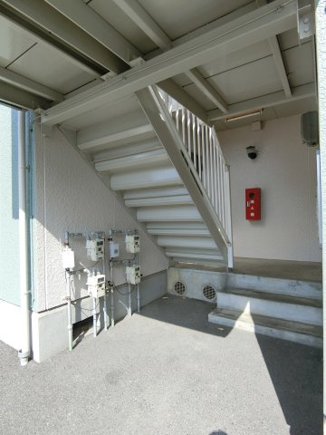 シーサイドハウスB棟のエントランス