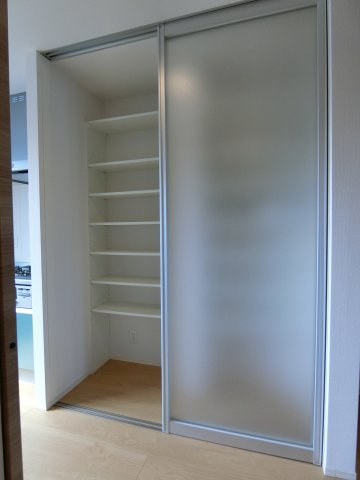 シーサイドハウスB棟の収納