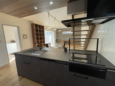 【キッチン】 | 新築住宅　高知市朝倉本町1丁目 | 食器洗浄乾燥機付きアイランドキッチン