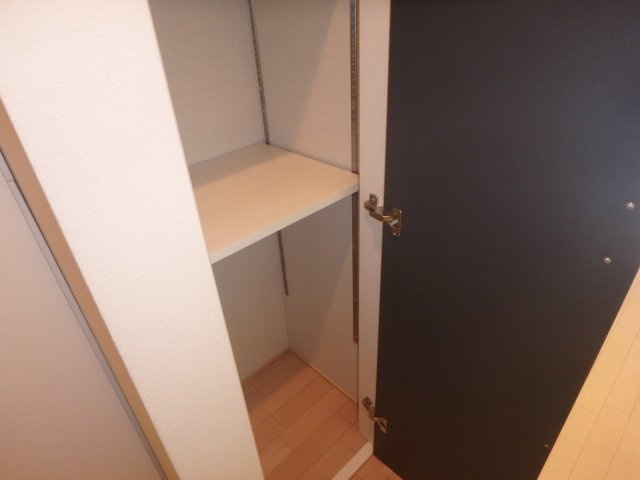 リバード北加瀬の収納