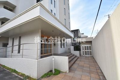 【エントランス】 | ラ・ポーエあき