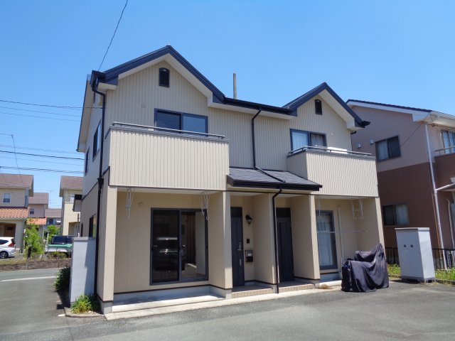 イーストサイドテラスEの外観