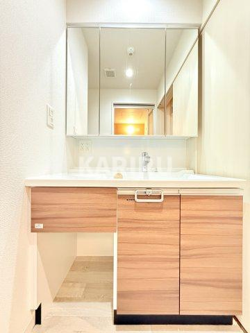 クレールフォレスタの独立洗面台