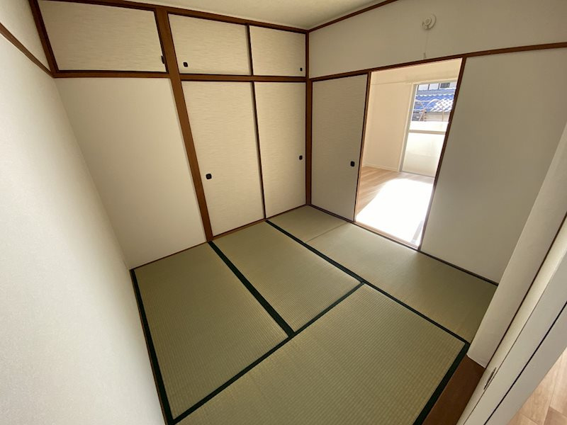 岡崎グランドハイツの和室