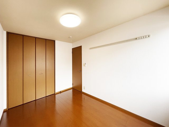 シャトーショコラ E棟の居間・リビング