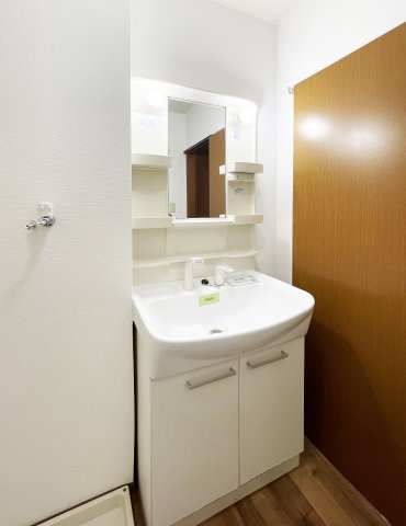 シャトーショコラ E棟の洗面所