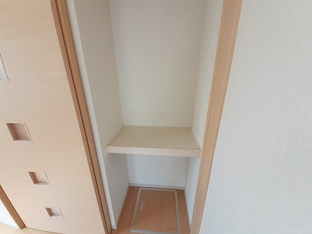 サンムーン　ゴールドスター　２の収納|収納