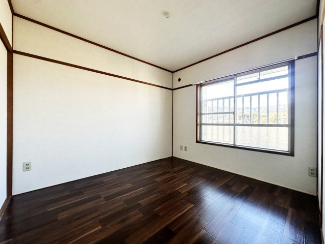 スカイハイツの居間・リビング|ゆったり過ごせる居間です