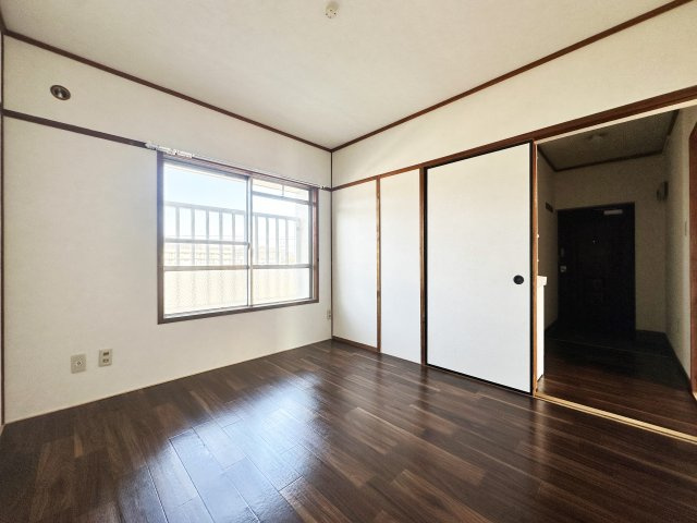 スカイハイツの居間・リビング|ゆったり過ごせるリビングです