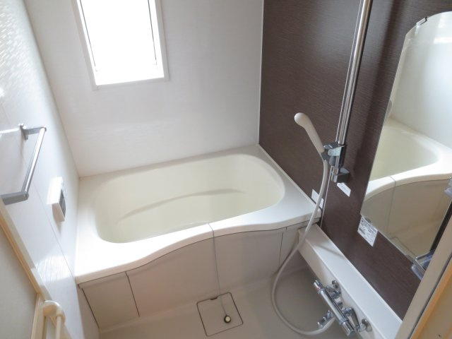 エスポワールコトーの浴室