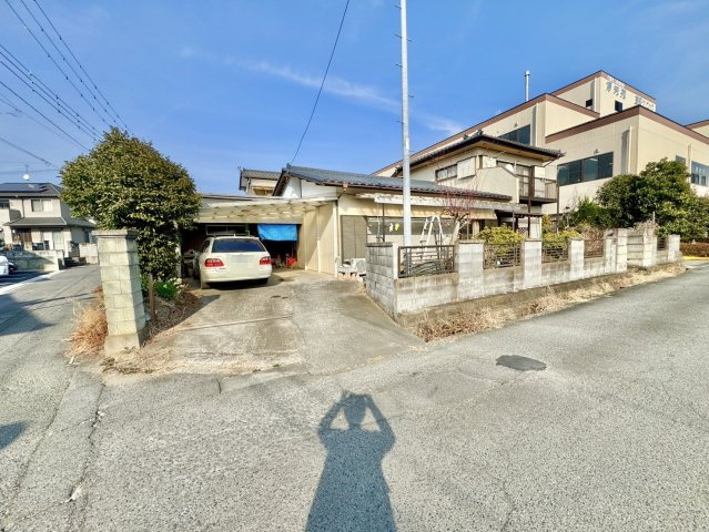 高萩市大字秋山中古戸建の駐車場