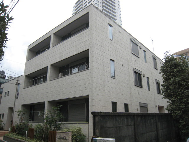 ラウレア