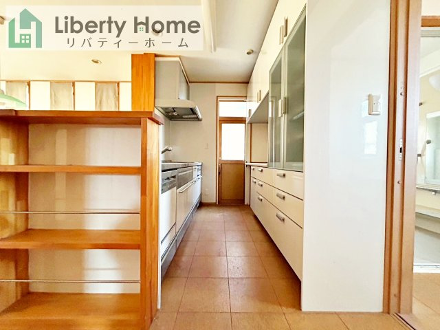 石岡市南台3丁目　中古戸建のキッチン