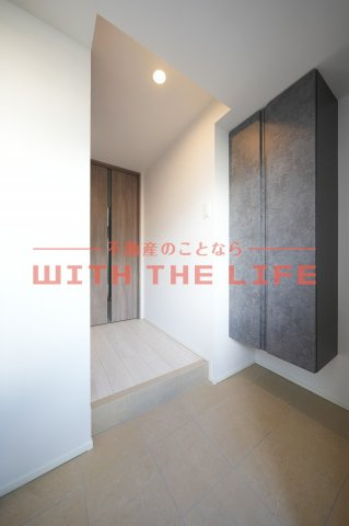 S-RESIDENCE久留米六ツ門abreastⅡ【キャンペーン対象物件】の玄関|落ち着いた玄関です