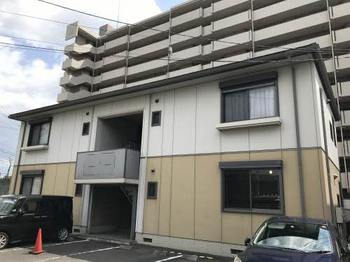 シャーメゾン北久保 C棟の外観