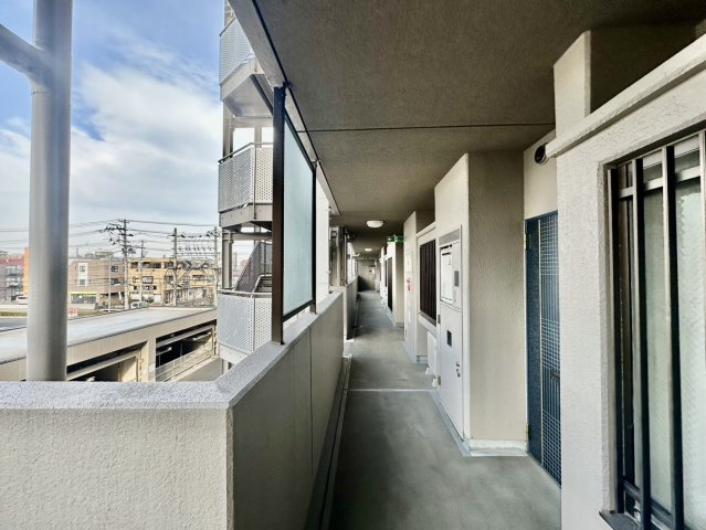 ライオンズマンション木町のその他共用部分|住戸階廊下