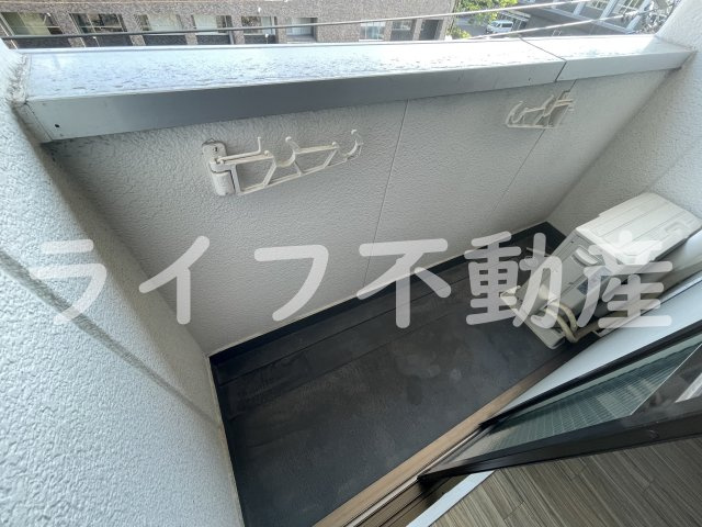 ブルースターＧ1のバルコニー|落ち着いた時間を過ごせるバルコニーです