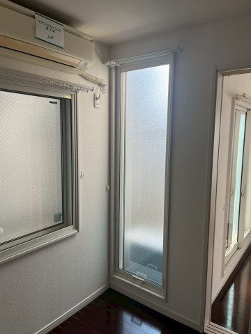 【居間・リビング】 | SOLEADOⅡ | 解放感と光をお部屋に取り入れる設計で明るいお部屋