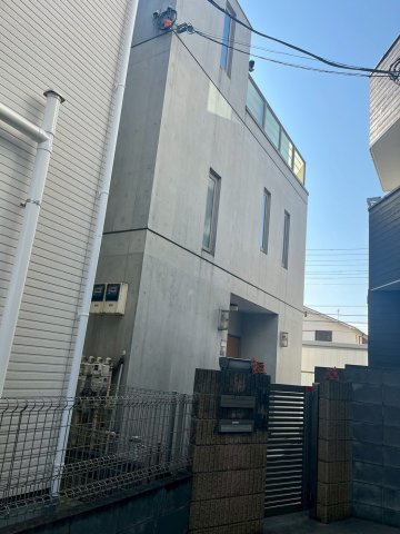 【外観】 | SOLEADOⅡ | 外観コンクリート　専用ポストあり　