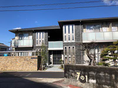 シャーメゾン寿の外観