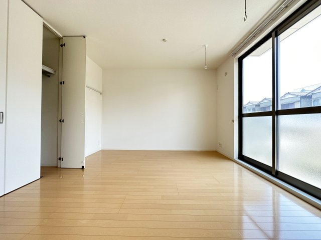 シャーメゾン アルファの洋室
