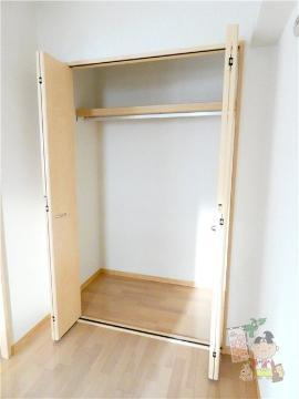 フォンティーヌ弓之町の収納|クローゼット