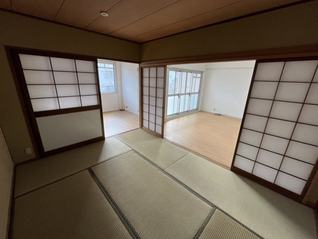 塩屋住宅3号館の和室