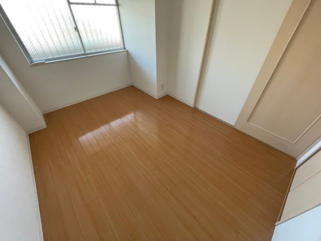 リアルテ霞ヶ丘の居間・リビング