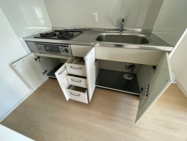 リアルテ霞ヶ丘のキッチン