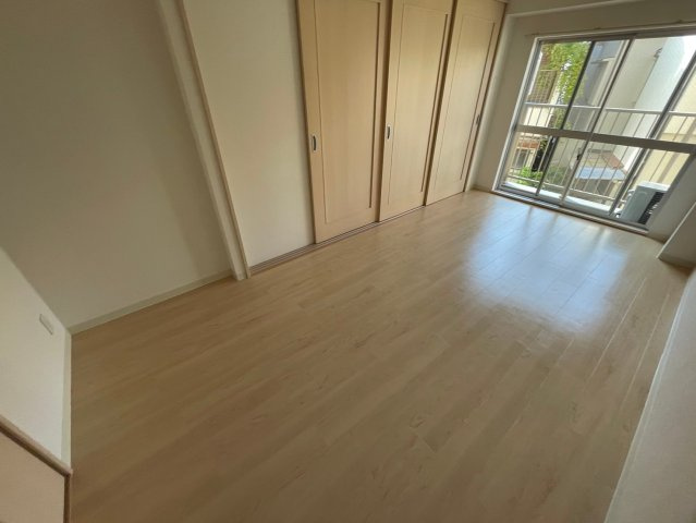 リアルテ霞ヶ丘の居間・リビング