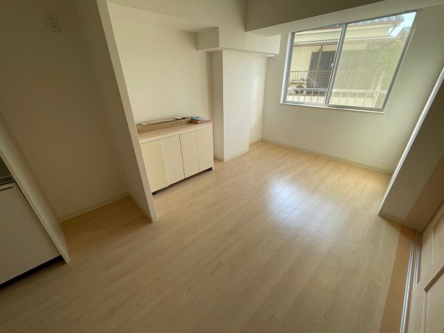 リアルテ霞ヶ丘の居間・リビング