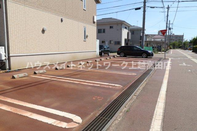 Ａｒｔｅｓｉａの駐車場|駐車場