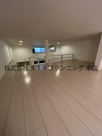 仲介手数料０円！Lucie鳴海の洋室