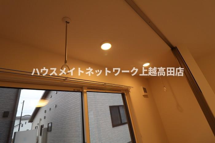 マウント.ナンバ　オータムのその他|室内物干し