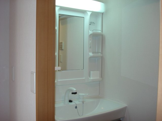 アクアマリンの洗面所|洗髪洗面化粧台