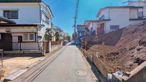 横浜市戸塚区汲沢町の売地の前面道路含む現地写真|陽当りの良さ、住環境を現地にてご確認下さい！
周辺環境も合わせてご案内させて頂きます！