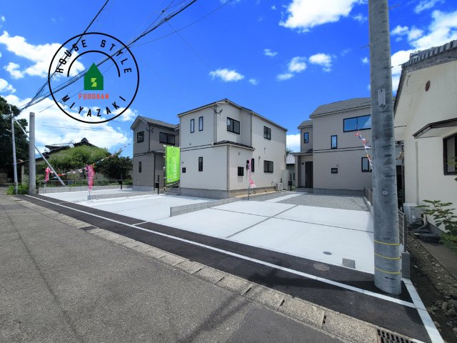 宮崎市熊野2期-4棟（C号棟）の前面道路含む現地写真|見学の時間などお気軽にお問い合わせ下さい。