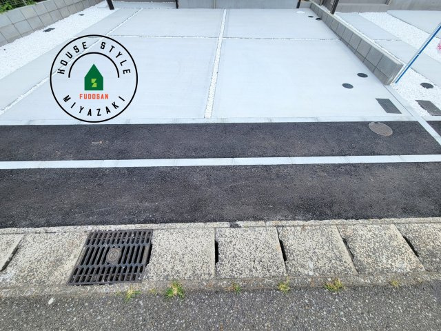 宮崎市熊野2期-4棟（D号棟）の駐車場|駐車場になります。