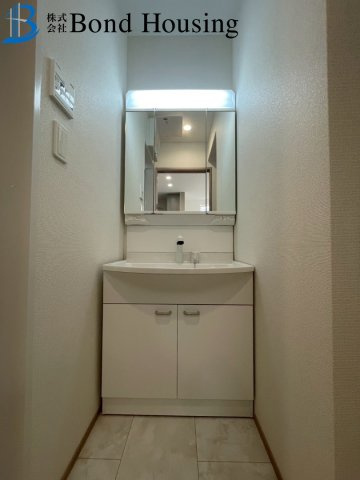 人丸小学校エリア　中朝霧丘　新築戸建の独立洗面台