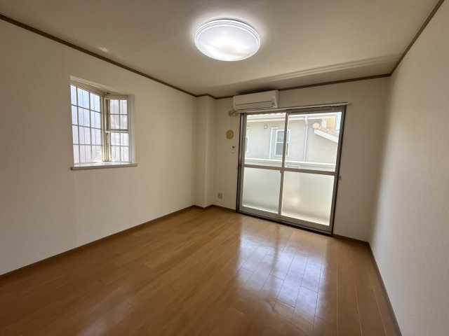 タウニー北条　２の子供部屋